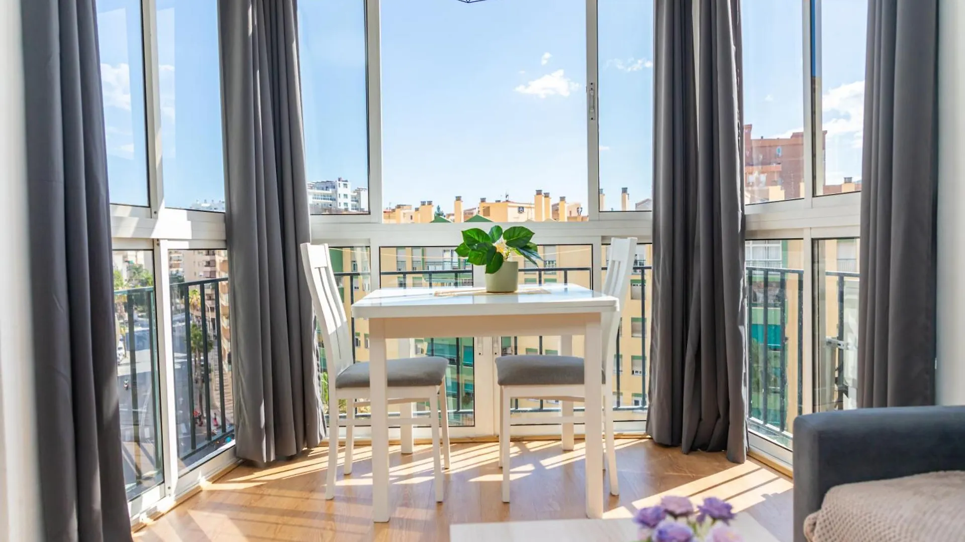 Vis6 - Nuevo, Reformado, Centro De Torremolinos, Playa A 850 Metros, Wifi, Vistas A La Ciudad Appartement Torremolinos